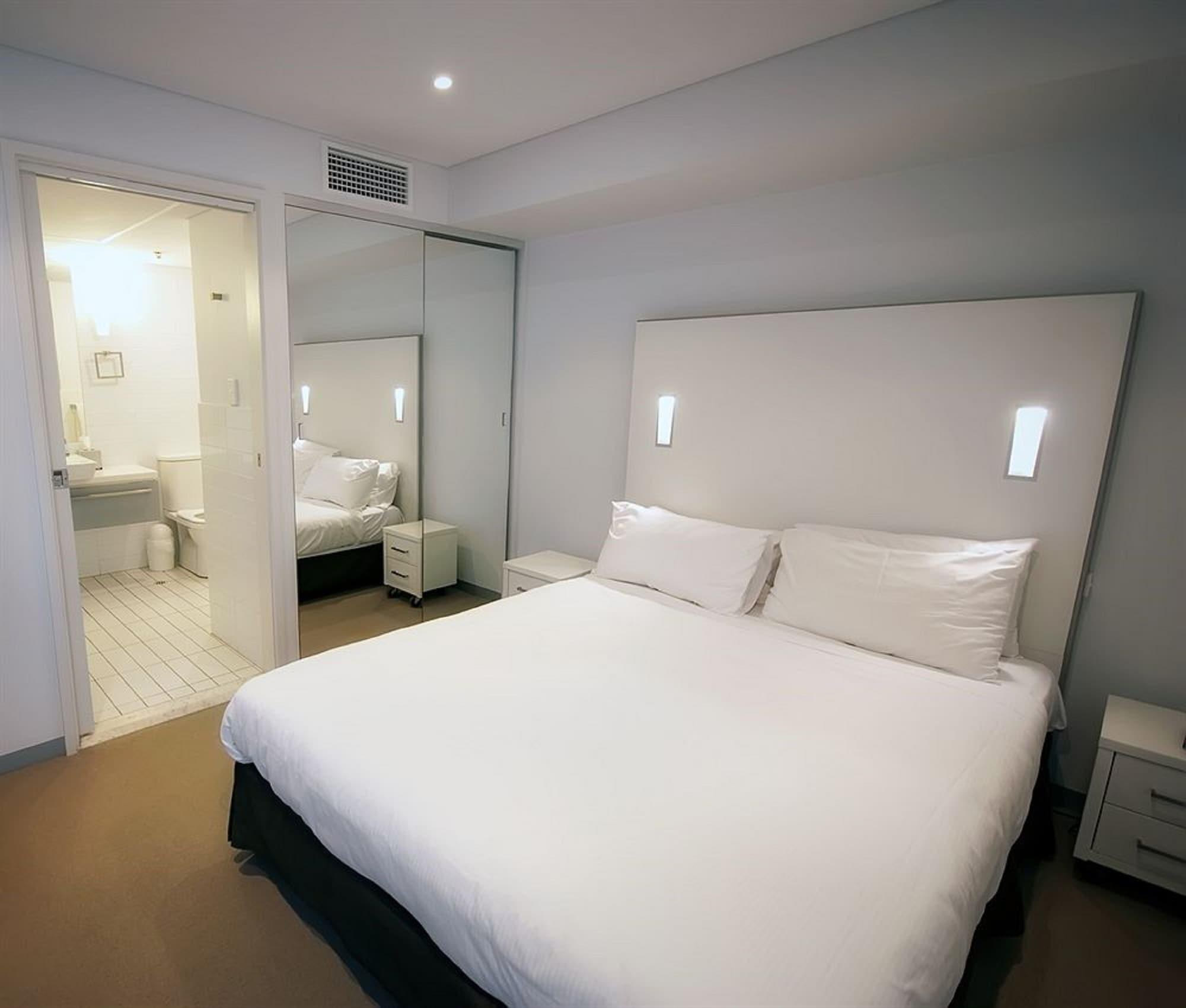 La Loft Apartments North Terrace Adelaide Luaran gambar