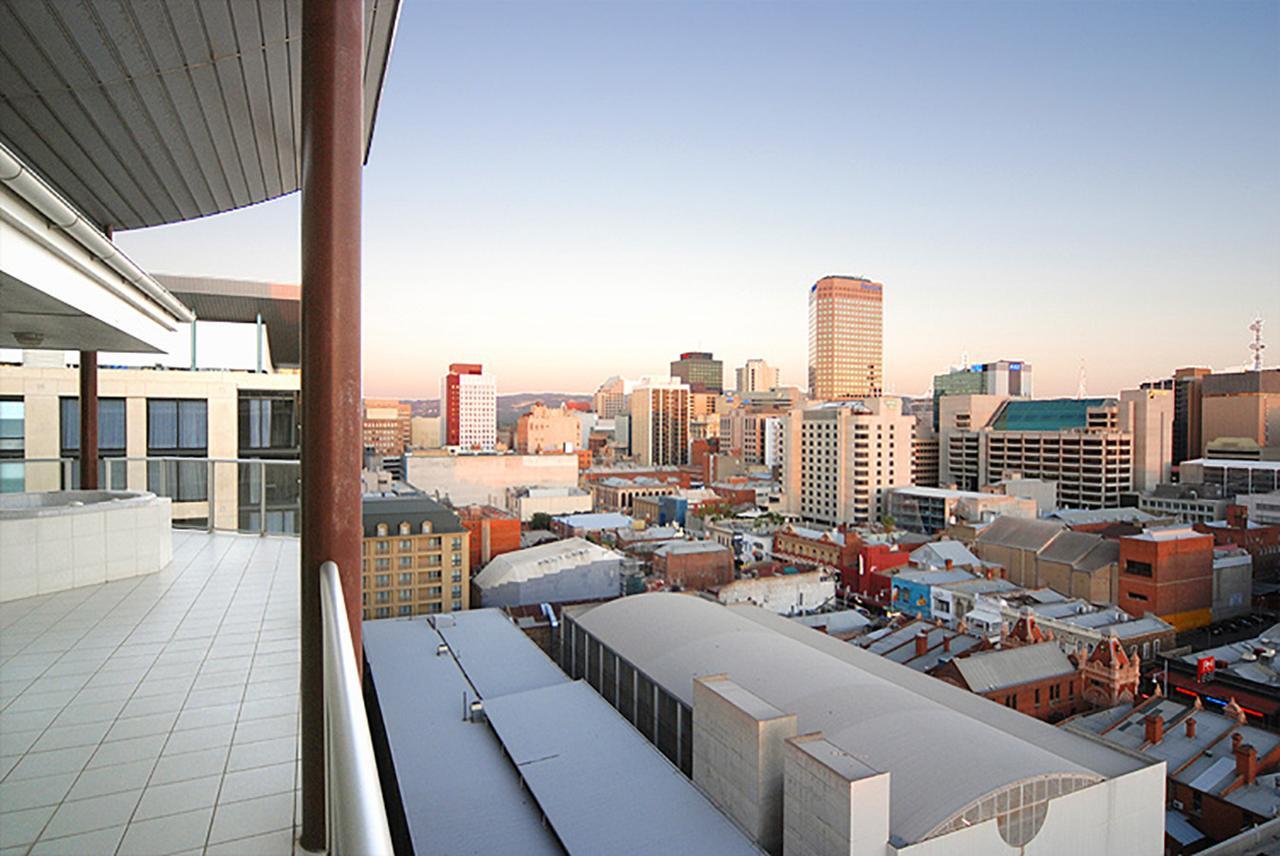 La Loft Apartments North Terrace Adelaide Luaran gambar