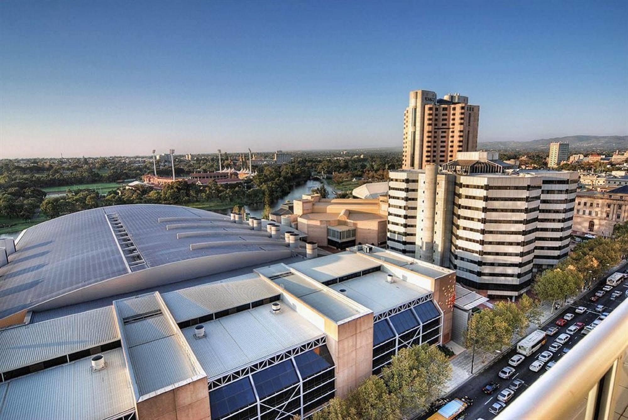 La Loft Apartments North Terrace Adelaide Luaran gambar